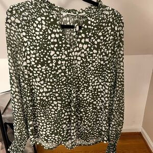 Beacon Apparel Green and White Women's Top